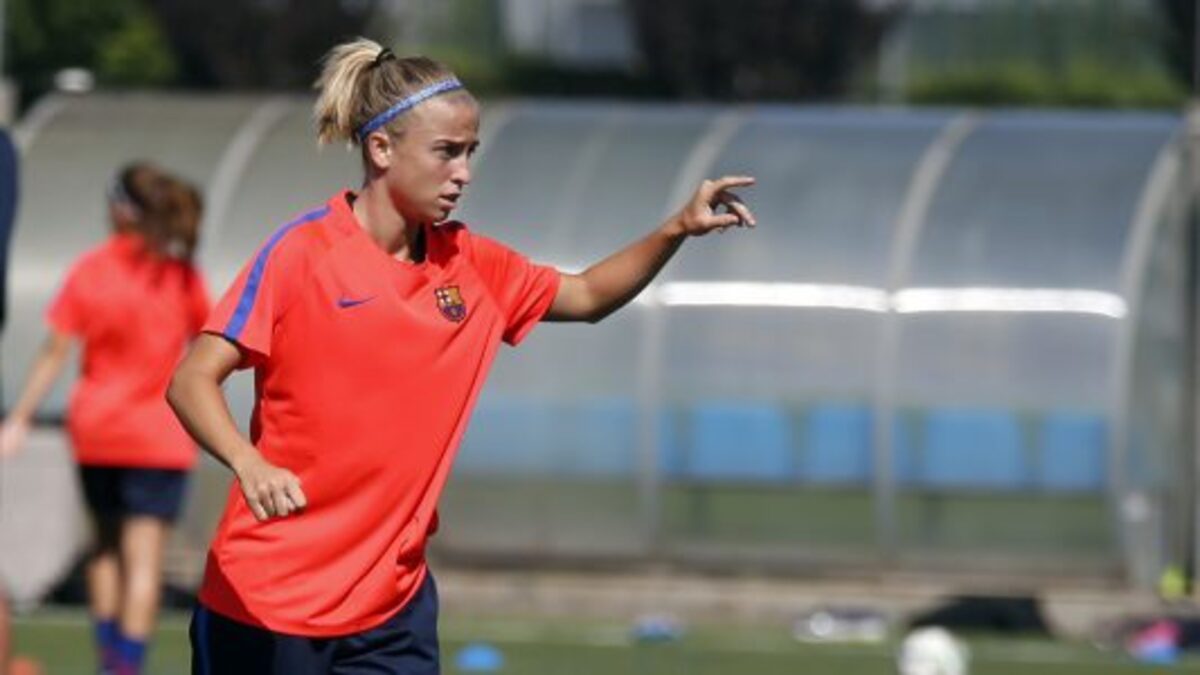 La fabarola Bárbara Latorre juega con FC Barcelona