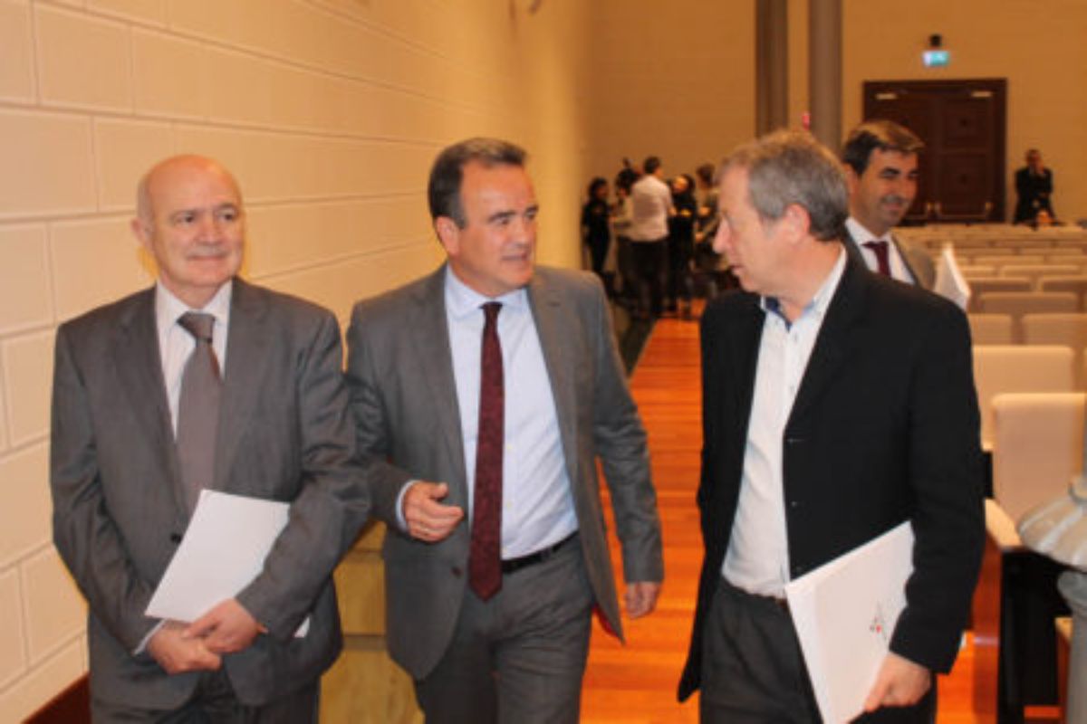 La sesión plenaria tuvo lugar el miércoles en la capital aragonesa.