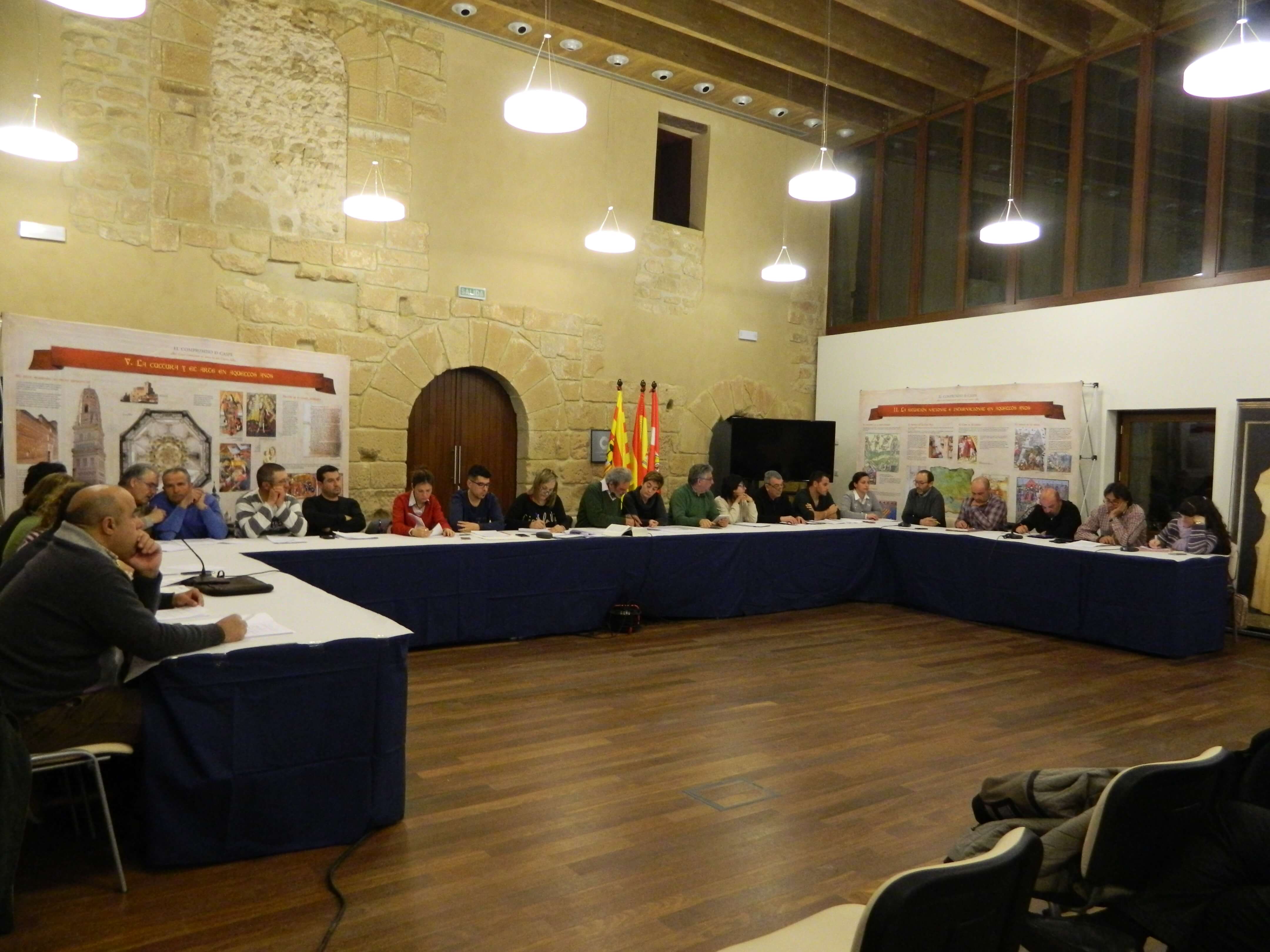 El consejo comarcal Bajo Aragón-Caspe acordó trasladar sus reivindicaciones tanto a la DGA como a Renfe y ADIF