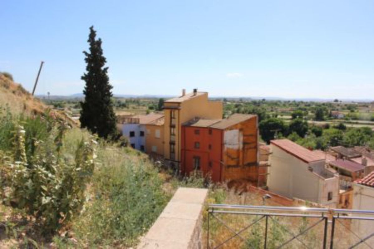 aumentan-humedades-calle-san-jaime-1