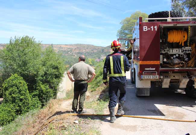 incendio alcaniz bomberos