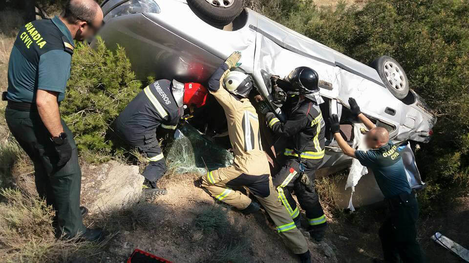 mujer-herida-grave-accidente-n-232-caspe