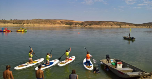 competicion-kayaks-padelsurf-mar-de-aragon-reunio-25-participantes