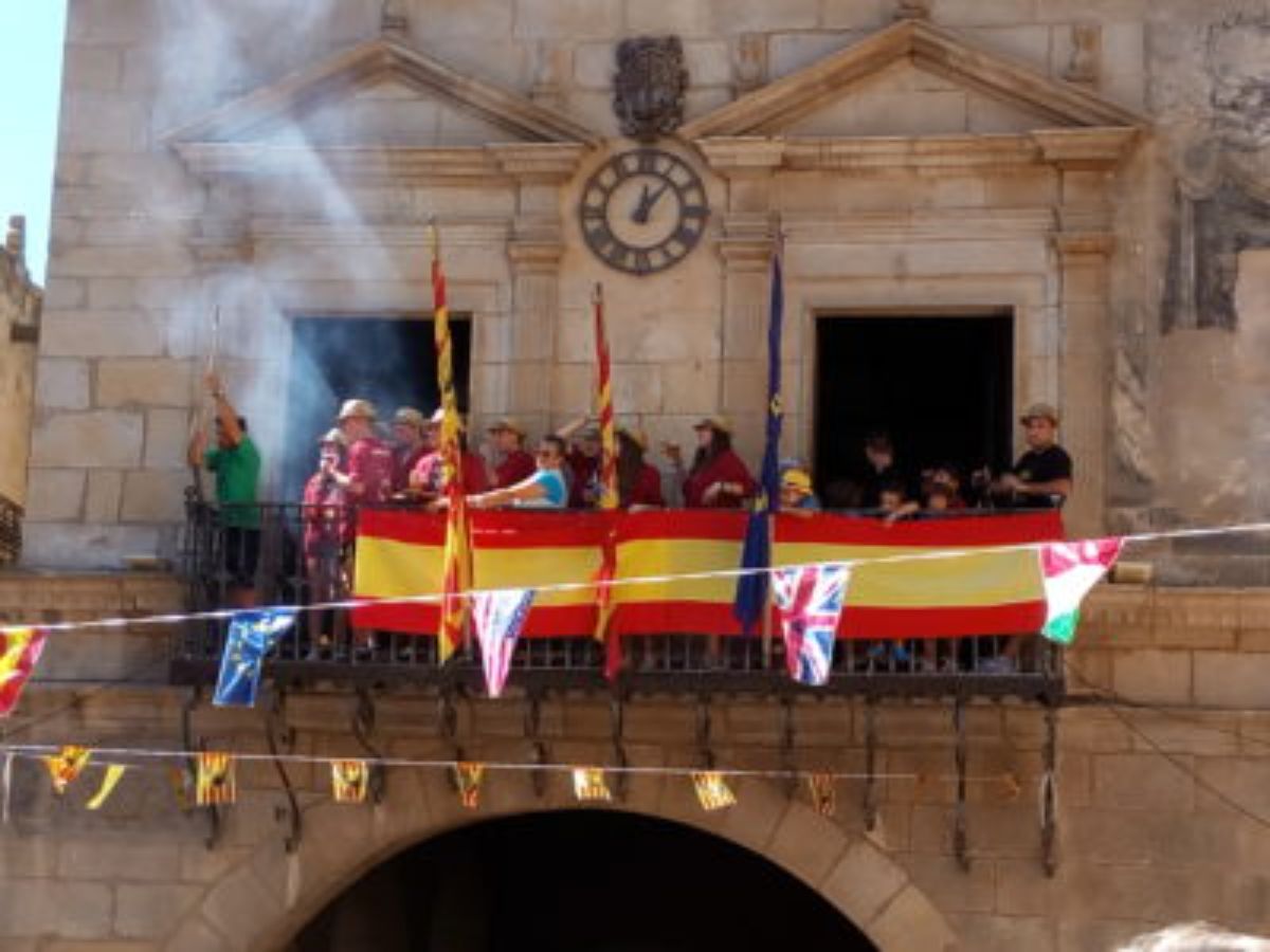 desde-balcon-ayuntamiento-vaya-vistas