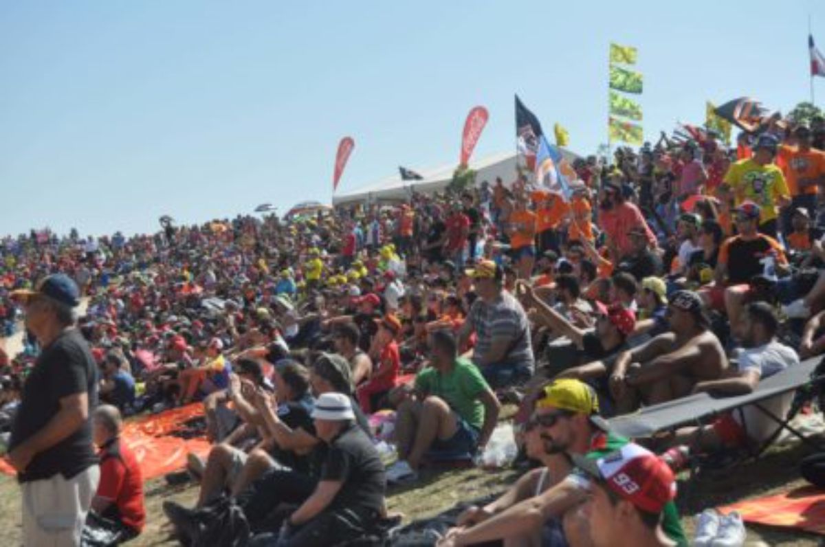 moto-gp-grada-1