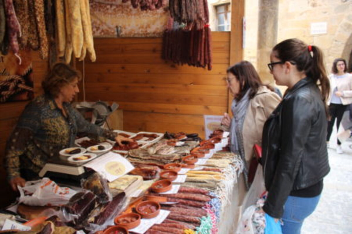 monroyo feria alimentos y artesanía