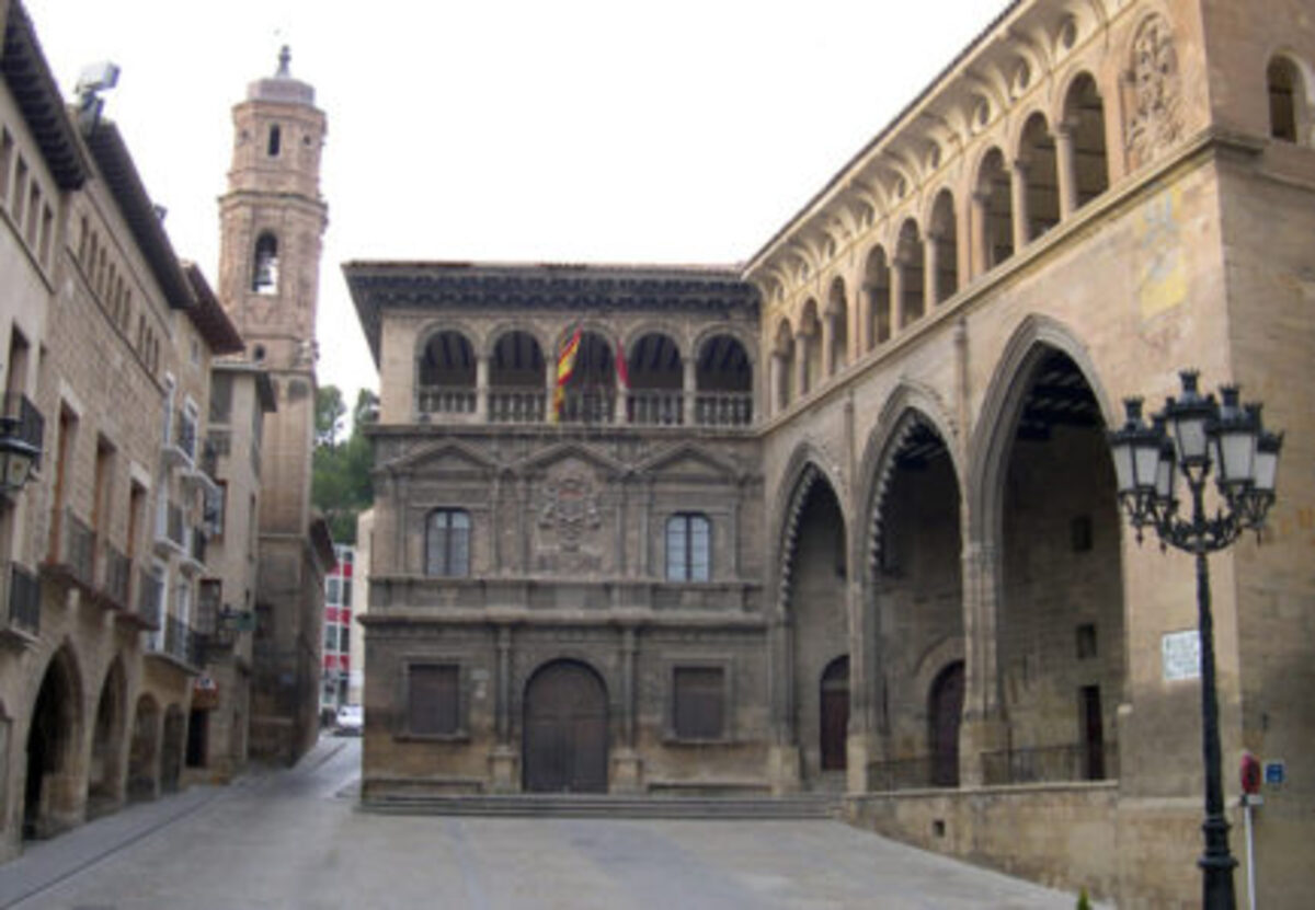 ayuntamientoalcaniz