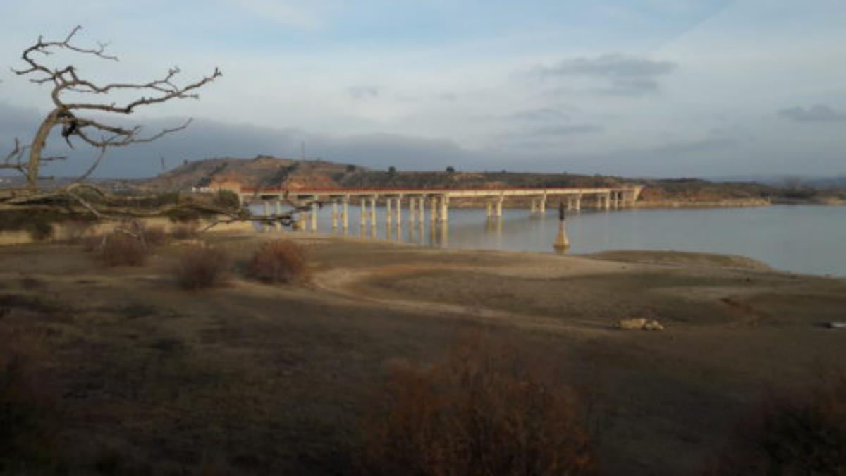 sequia embalse mequinenza