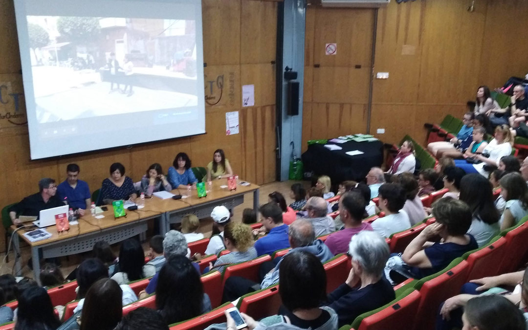 Entrega de premios del XXIV concurso de relatos cortos Juan Martín Sauras./ Biblioteca de Andorra