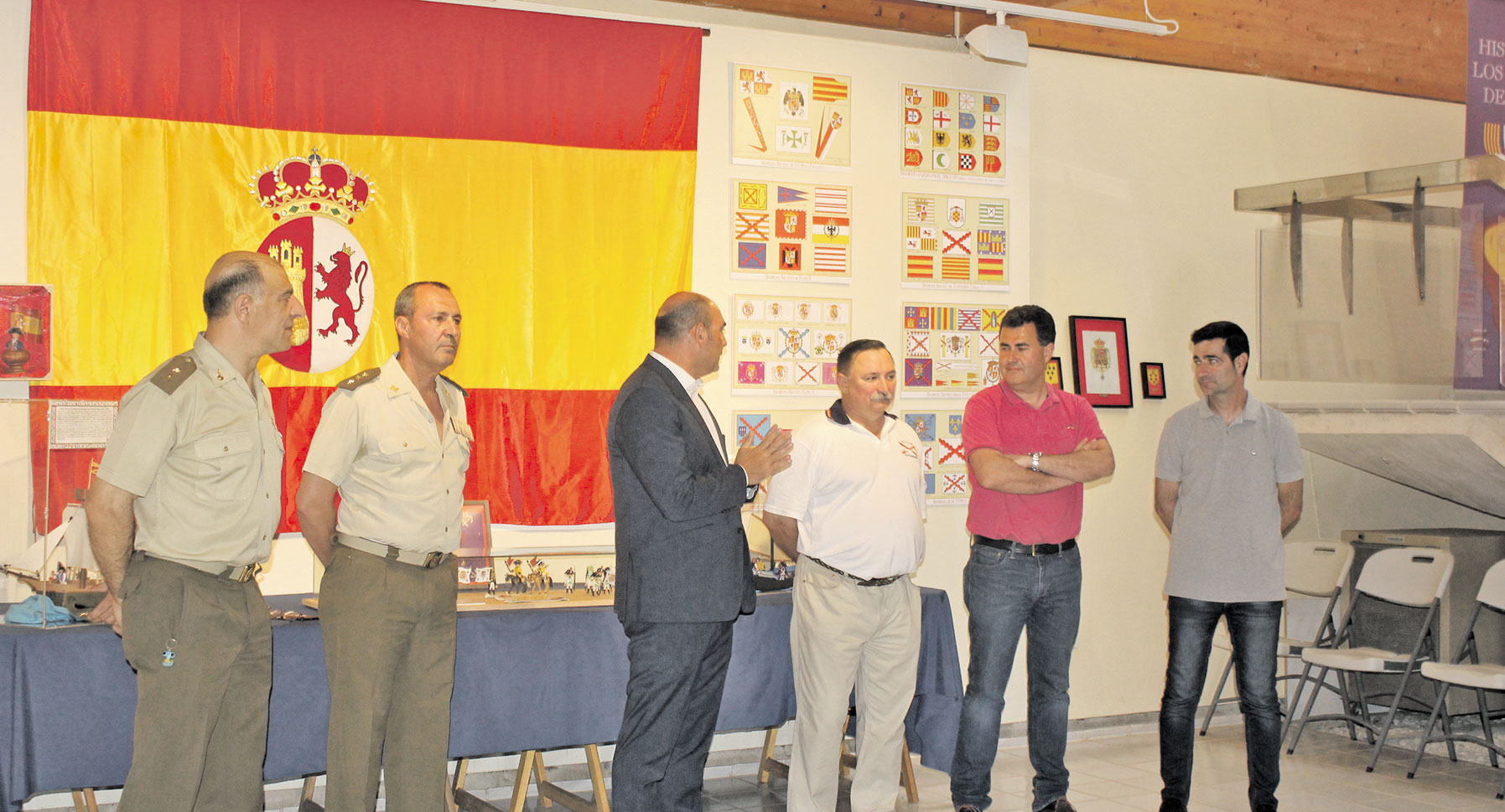 Alcaniz-Exposicion-banderas