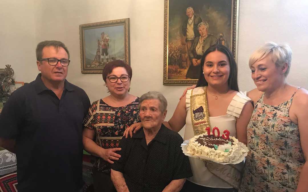 andorra-cumpleanos-pascuala-cachirulo