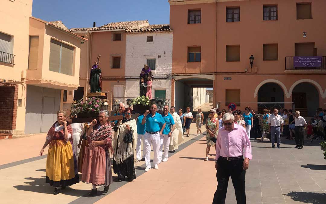 azaila-fiestas-procesion