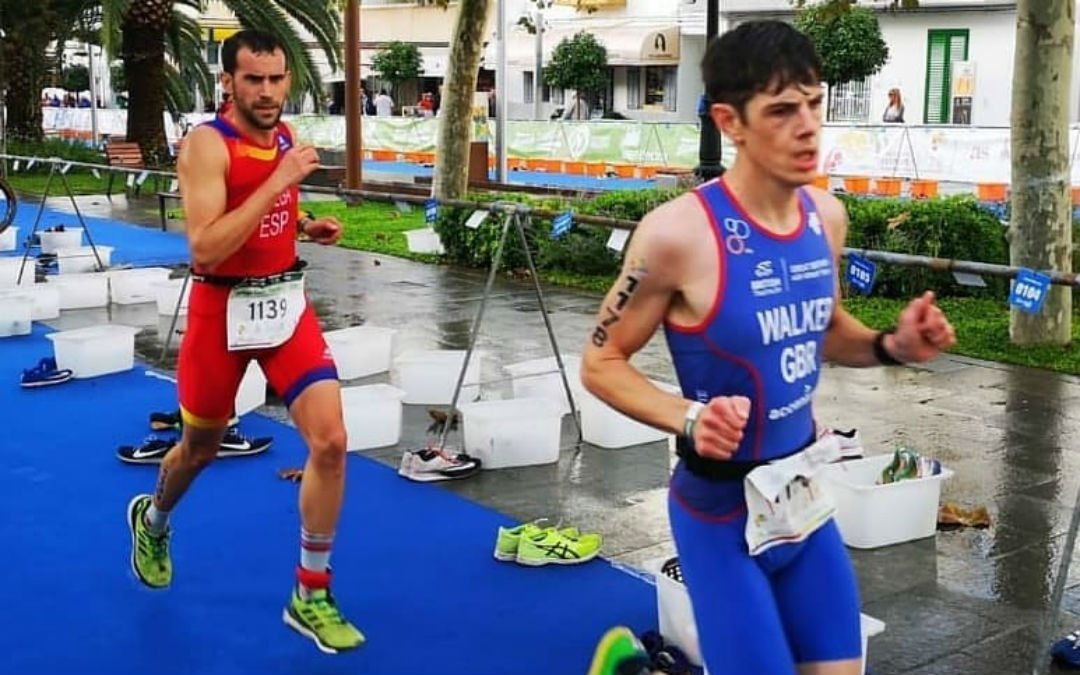 El corredor valderrobrense quedó tercero en el campeonato Multi sport