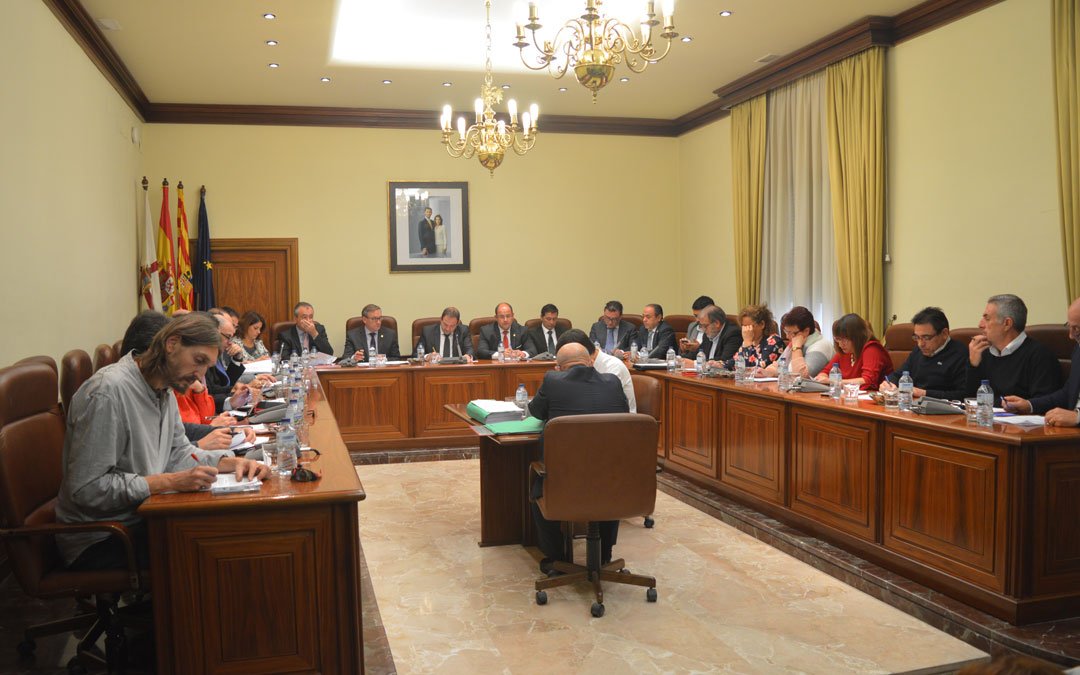 pleno-diputacion-teruel