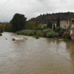 El río Matarraña en Valderrobres durante la mañana del viernes. J. L.