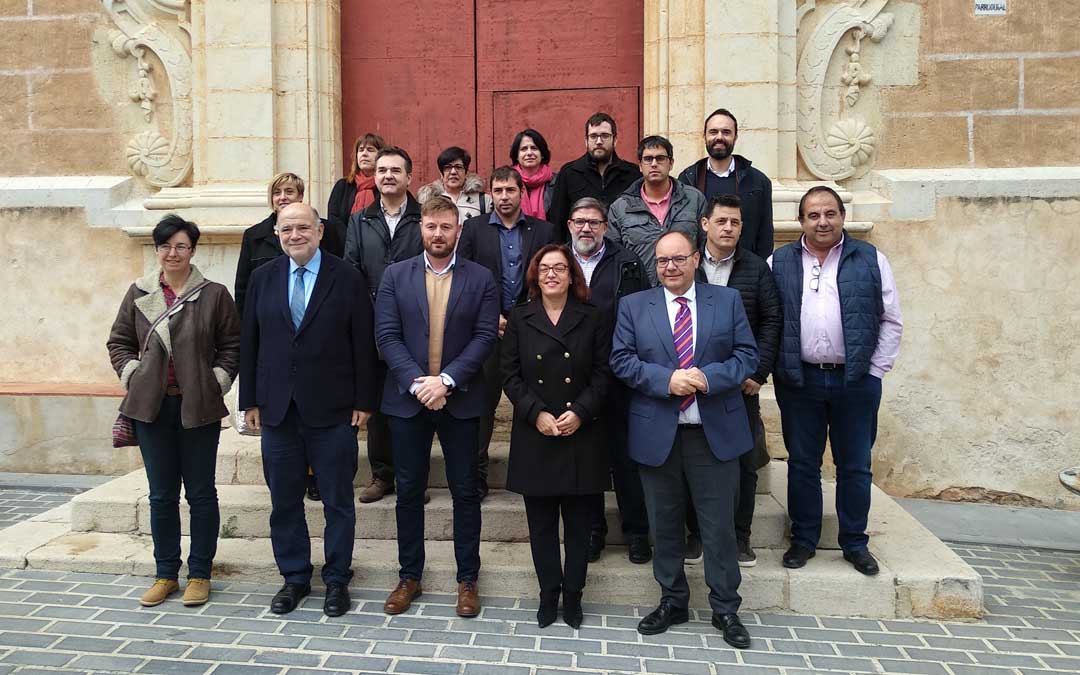 La reunión contó con representantes de los municipios y de las tres provincias