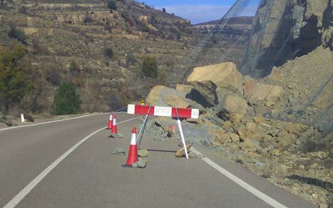 Desprendimiento carretera Cantavieja A226