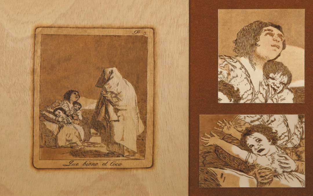 Uno de los pirograbados de Antonio Moreno sobre uno de los Caprichos de Goya que se exhiben en Calanda