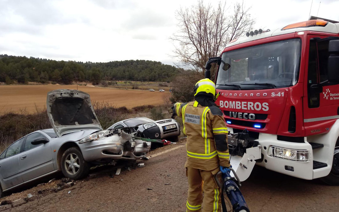 El accidente ha tenido lugar en la TE-V-3033 que comunica Cretas y Lledó