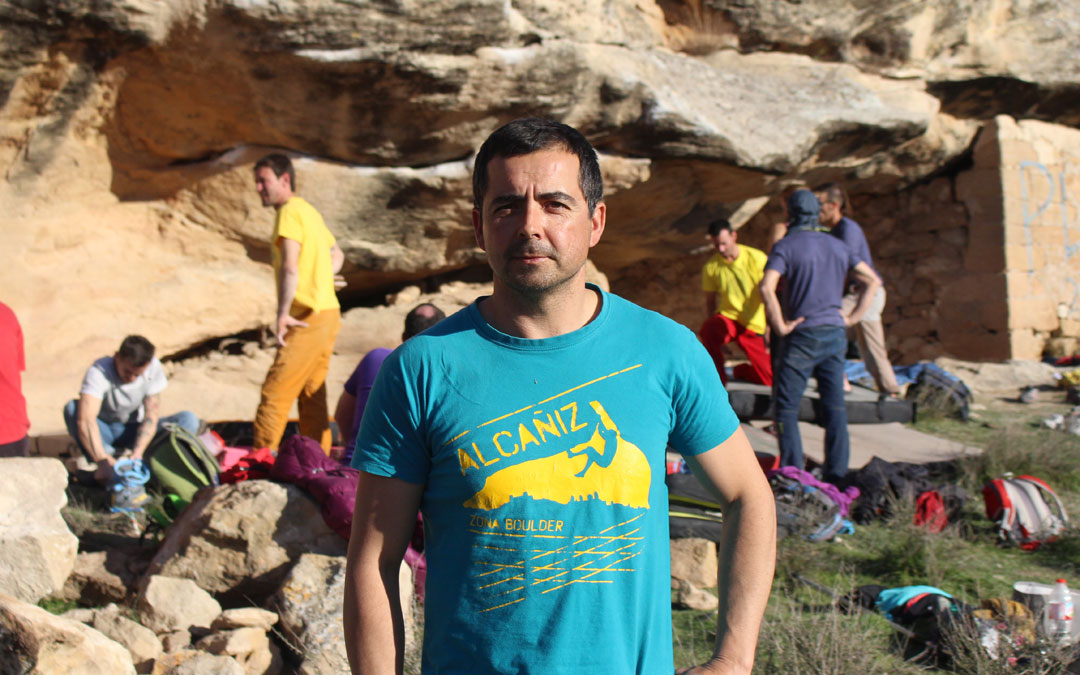 Miguel Ángel Lahoz en la zona de escalada de San Miguel