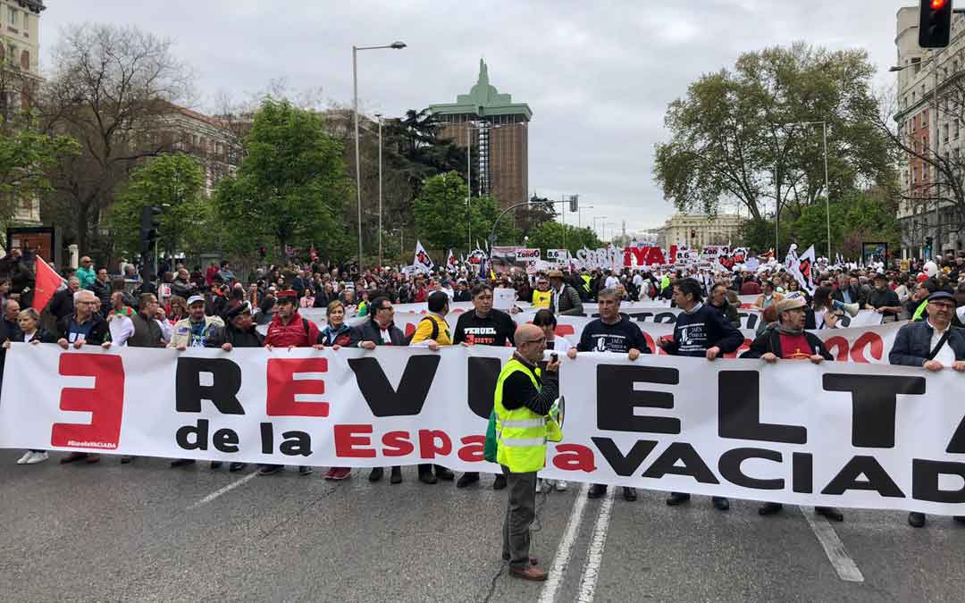Cabecera en Madrid de la Revuelta de la España Vaciada el 31M organizada por Teruel Existe y Soria Ya.