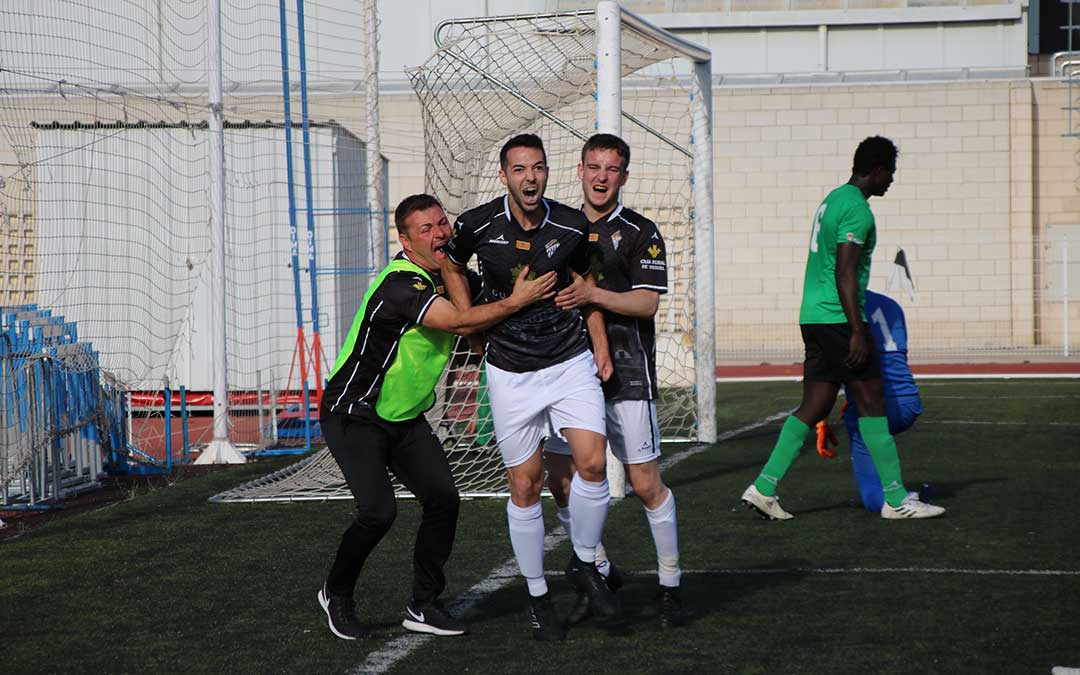 alcaniz quinto celebracion gol jano lacueva
