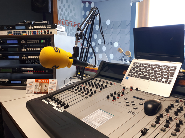 Estudio de Radio La Comarca en Alcañiz desde dentro. /L.C.