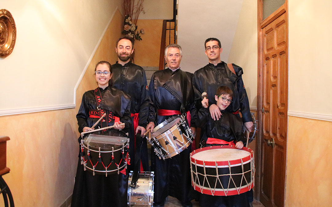 familia balaguer semana santa andorra
