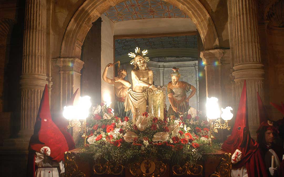 jesus atado a la columna cofradia melero semana santa andorra