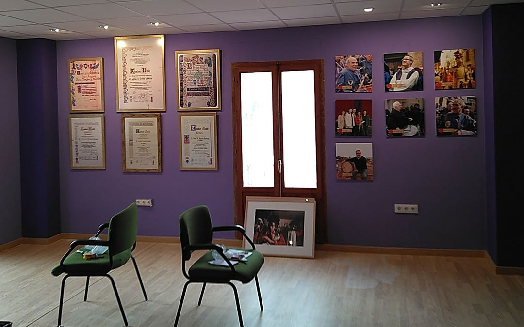 Interior del nuevo museo durante las labores de montaje de todos los elementos, que tratan de acercar al visitante a la historia de la Semana Santa