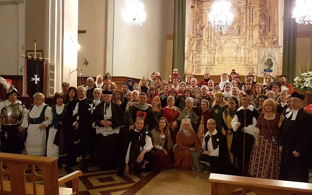 Representantes de distintas recreaciones durante el encuentro.
