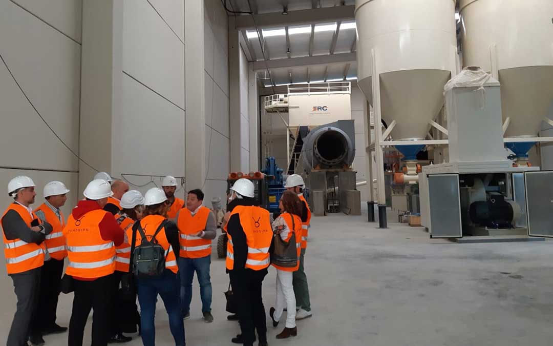 Interior de las instalaciones de la primera fase de Toro Gips, donde desarrollará la línea comercial Terra Alba