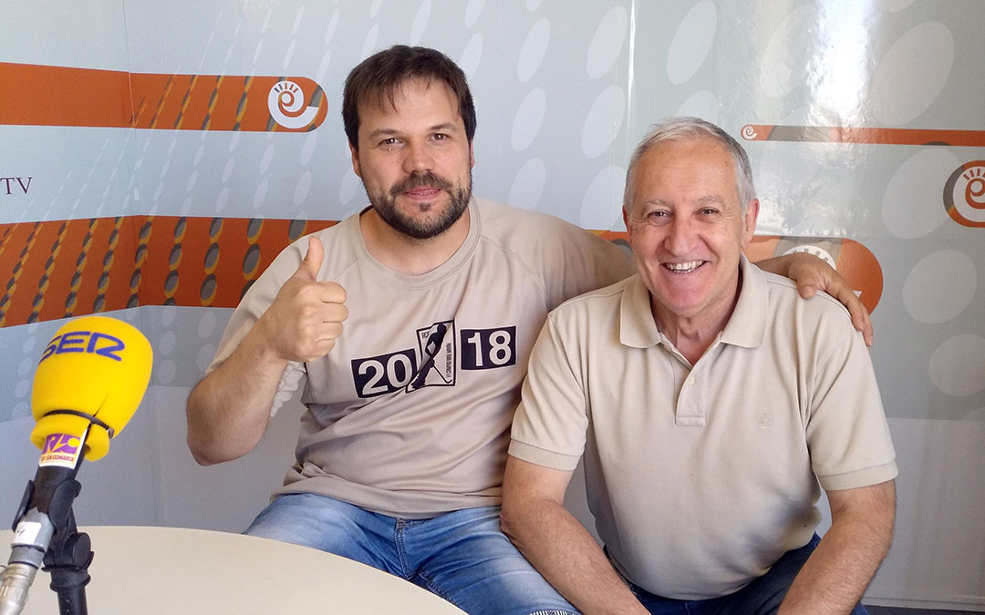 Jesús San Nicolás, del Translop, junto a nuestro compañero Javier Vílchez.