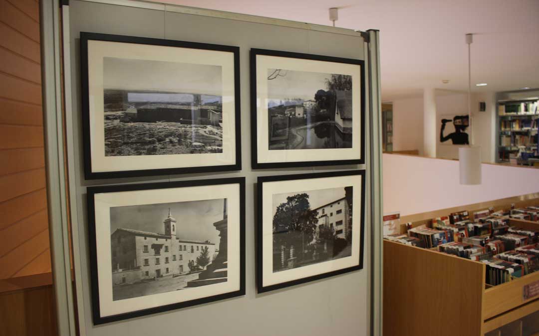 En la Biblioteca se pueden ver fotografías antiguas de Alcañiz. Foto: L. Castel