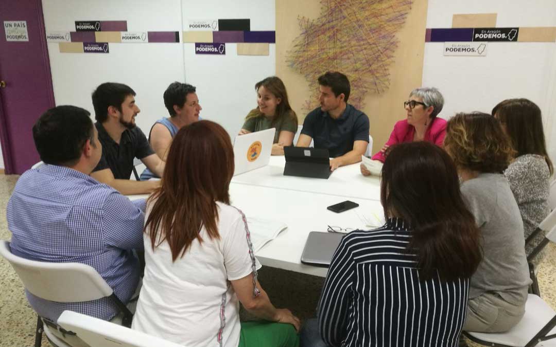 Reunión semanal de la coordinadora de Podemos Aragón este lunes. Foto: Podemos