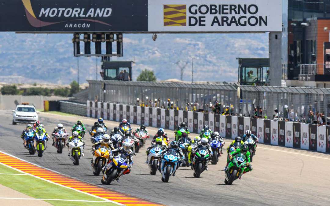 Salida de una de las carreras, el año pasado en MotorLand. // Agency Sport Media.