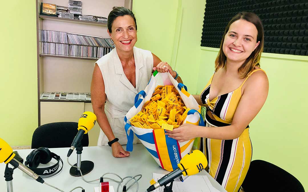Cristina Bret y Pilar Sariñena.