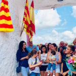 n Algunos de los muchos asistentes al acto de homenaje a Joaquín en la plaza de toros de Maella.