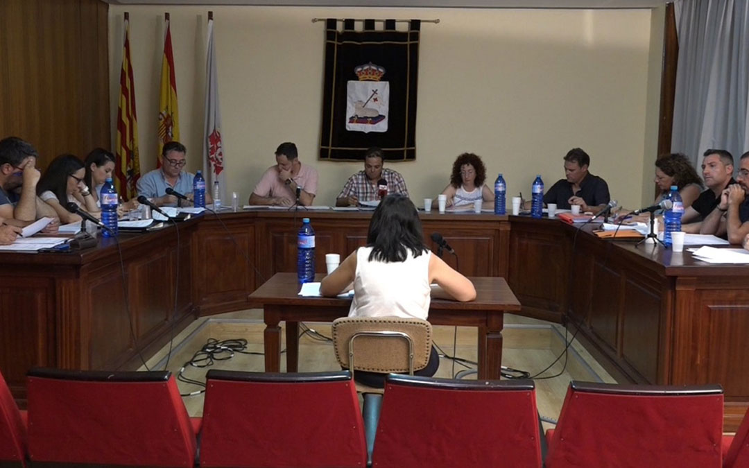 Imagen del primer pleno municipal del nuevo Ayuntamiento de Andorra celebrado este jueves.