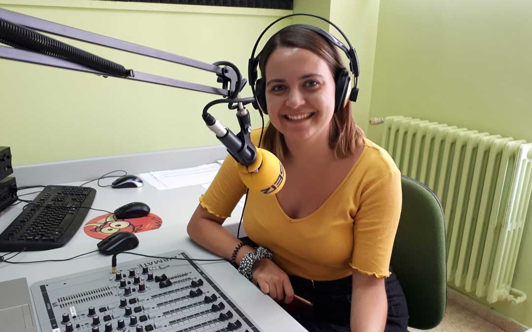 Pilar Sariñena, compañera de Radio Caspe.