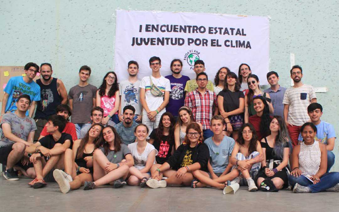 Jóvenes asistentes al encuentro estatal de 'Fridays for future', al que acudieron Zili Pérez y Marcos Royo. /'Fridays for Future' Alcorisa.
