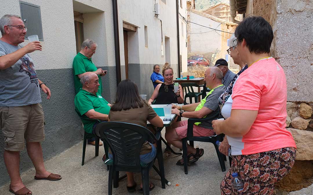 Las fiestas contaron con actividades para todos, ejemplo de ello es el concurso de guiñoteVarios jóvenes descubrieron durante el fin de semana las fiestas de Montoro./ Alicia Martín