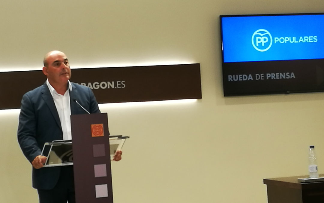 El diputado autonómico del PP Juan Carlos Gracia Suso este miércoles en rueda de prensa en las Cortes. Foto: PP