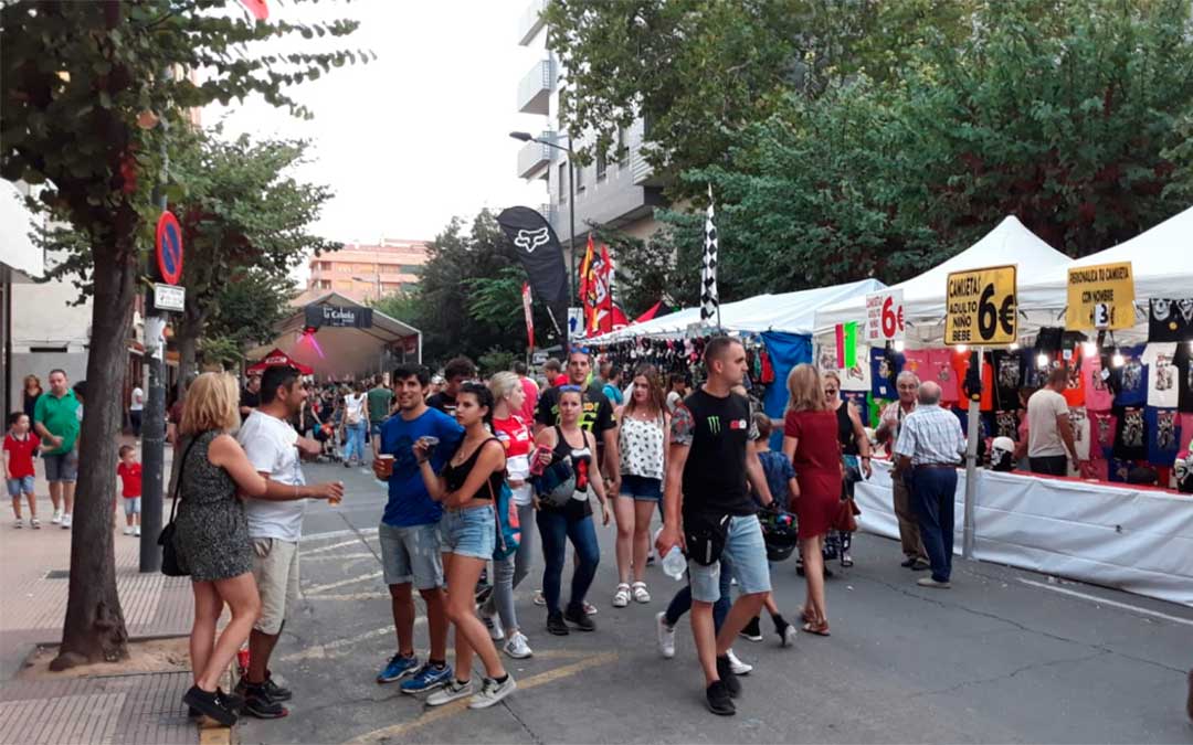 Imagen de archivo de la avenida Aragón durante el campeonato de MotoGP 2018./ L.C.