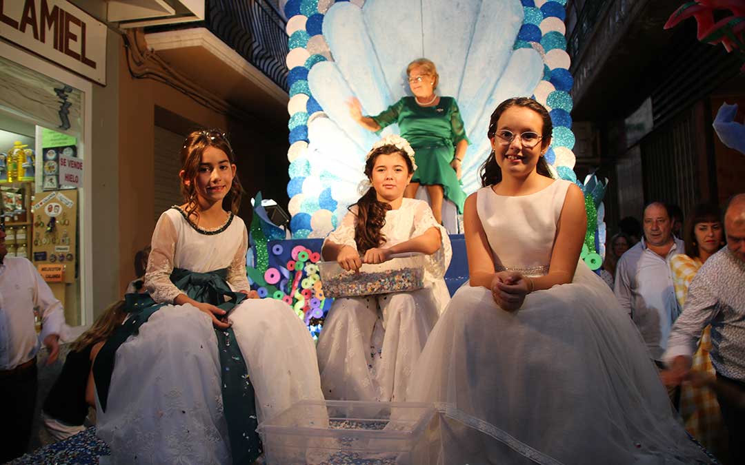 carroza-reinas-infantiles