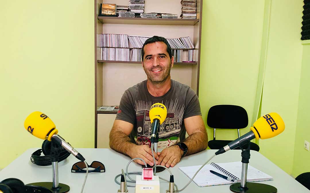 El concejal de Urbanismo y Obras de Caspe es Gabriel Luena.