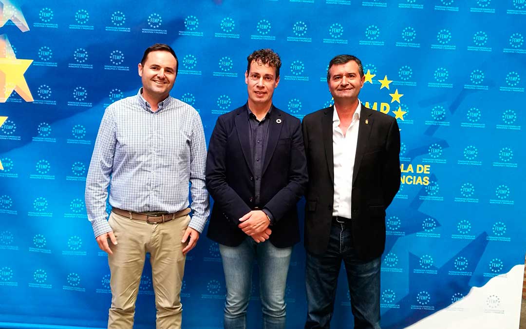 joaquin noe sebastian ruiz mario rivas acom