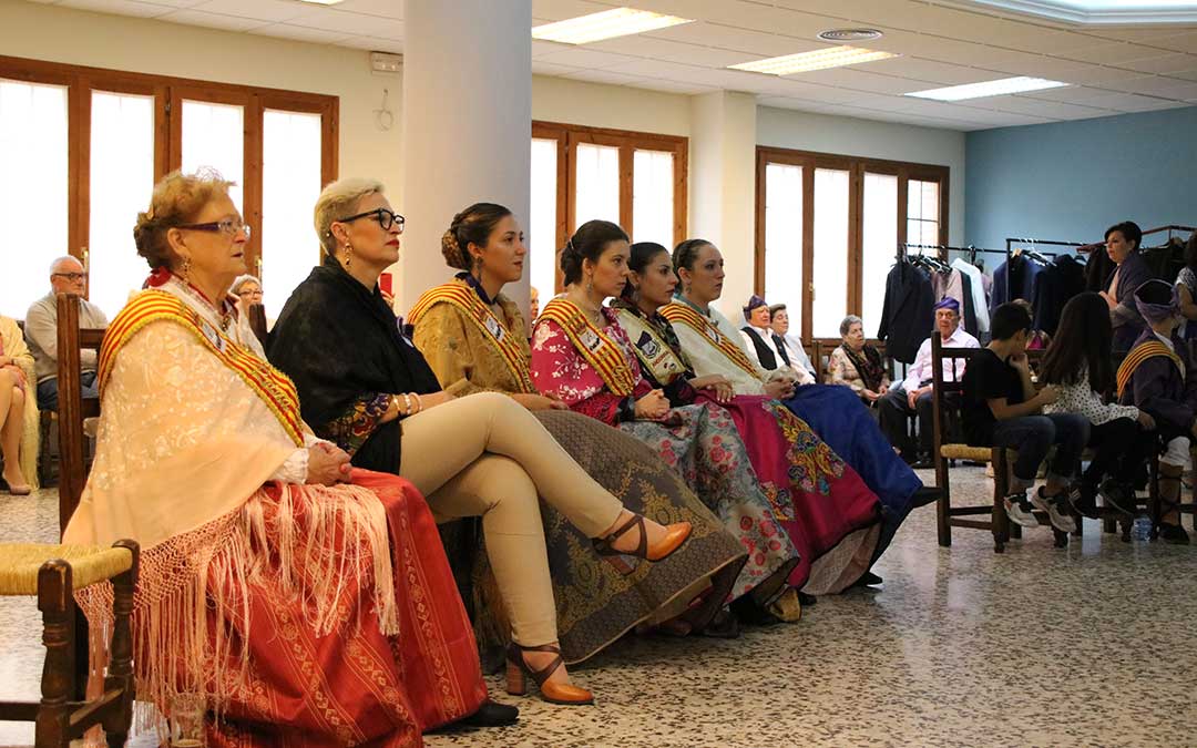 jota-el-cachirulo-andorra-reinas-fiestas