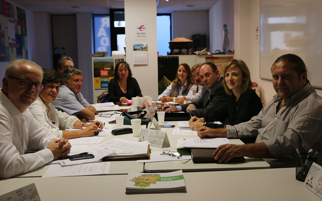 junta grupos leader