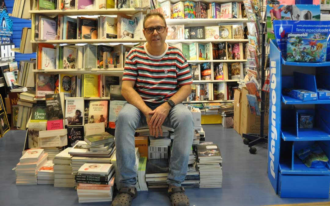 La emblemática librería pasará a ser una asociación cultural en enero de 2020